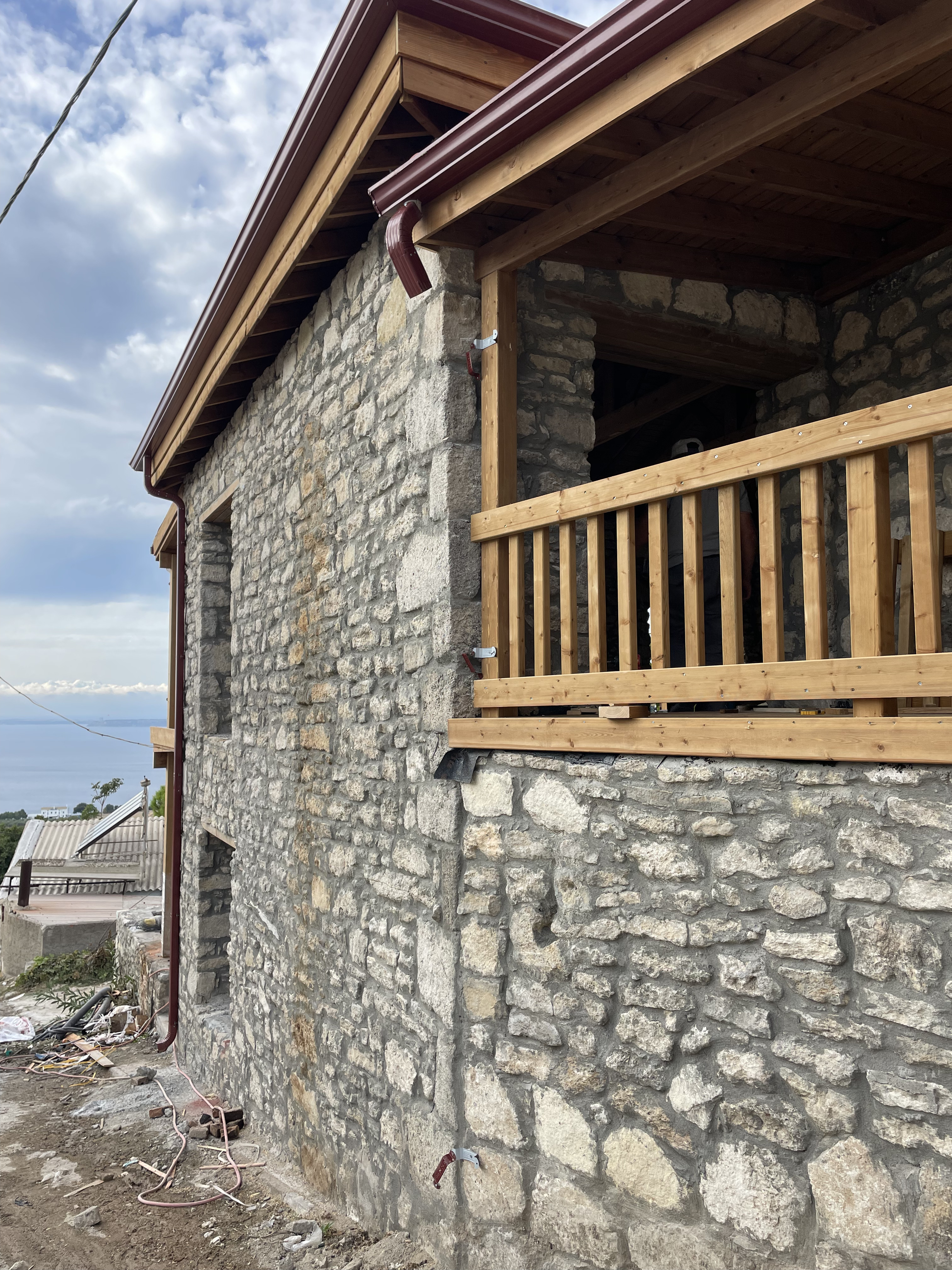 Ahşap Balkon ve Ahşap Pergola İntepe