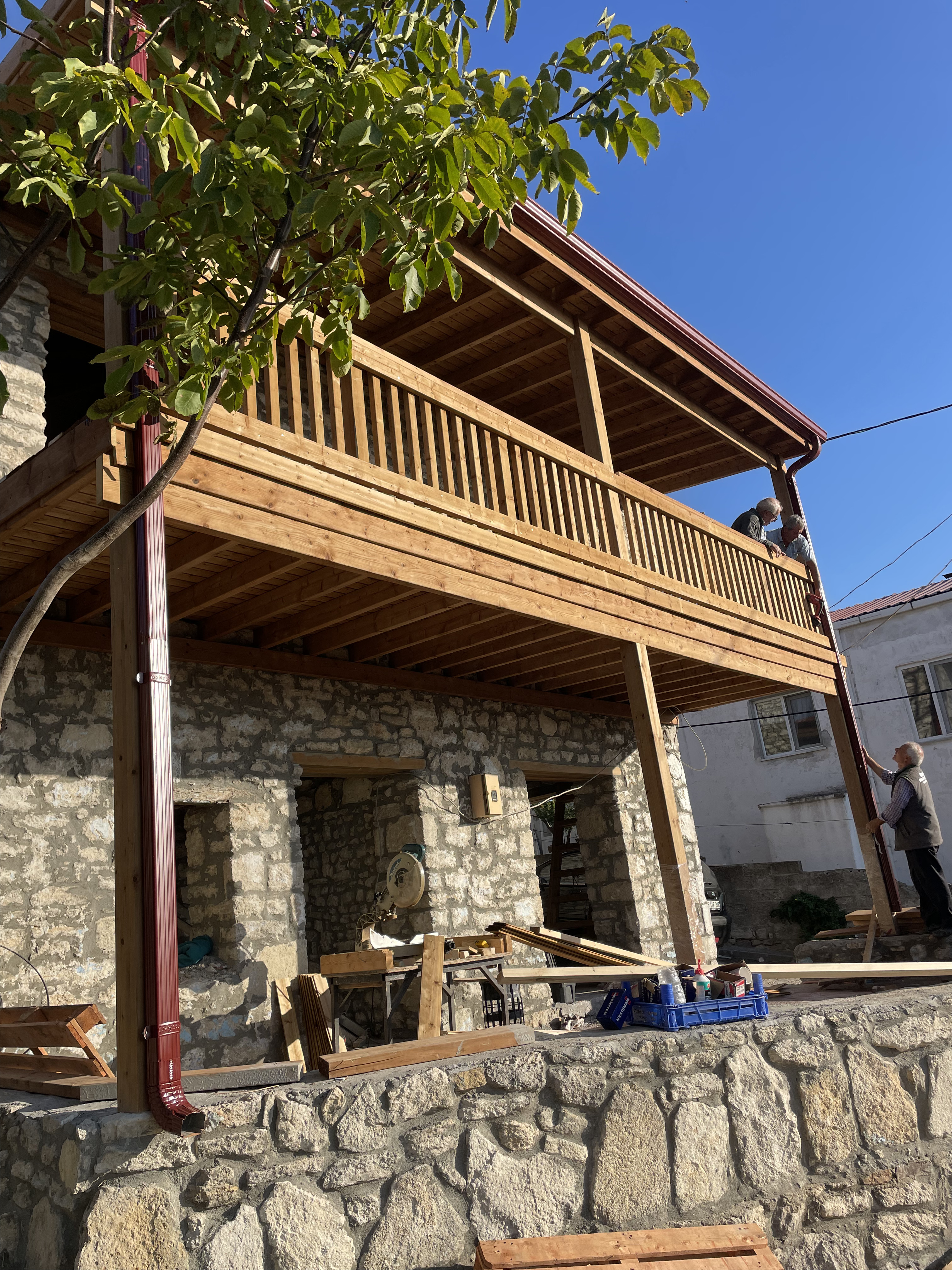 Ahşap Balkon ve Ahşap Pergola İntepe