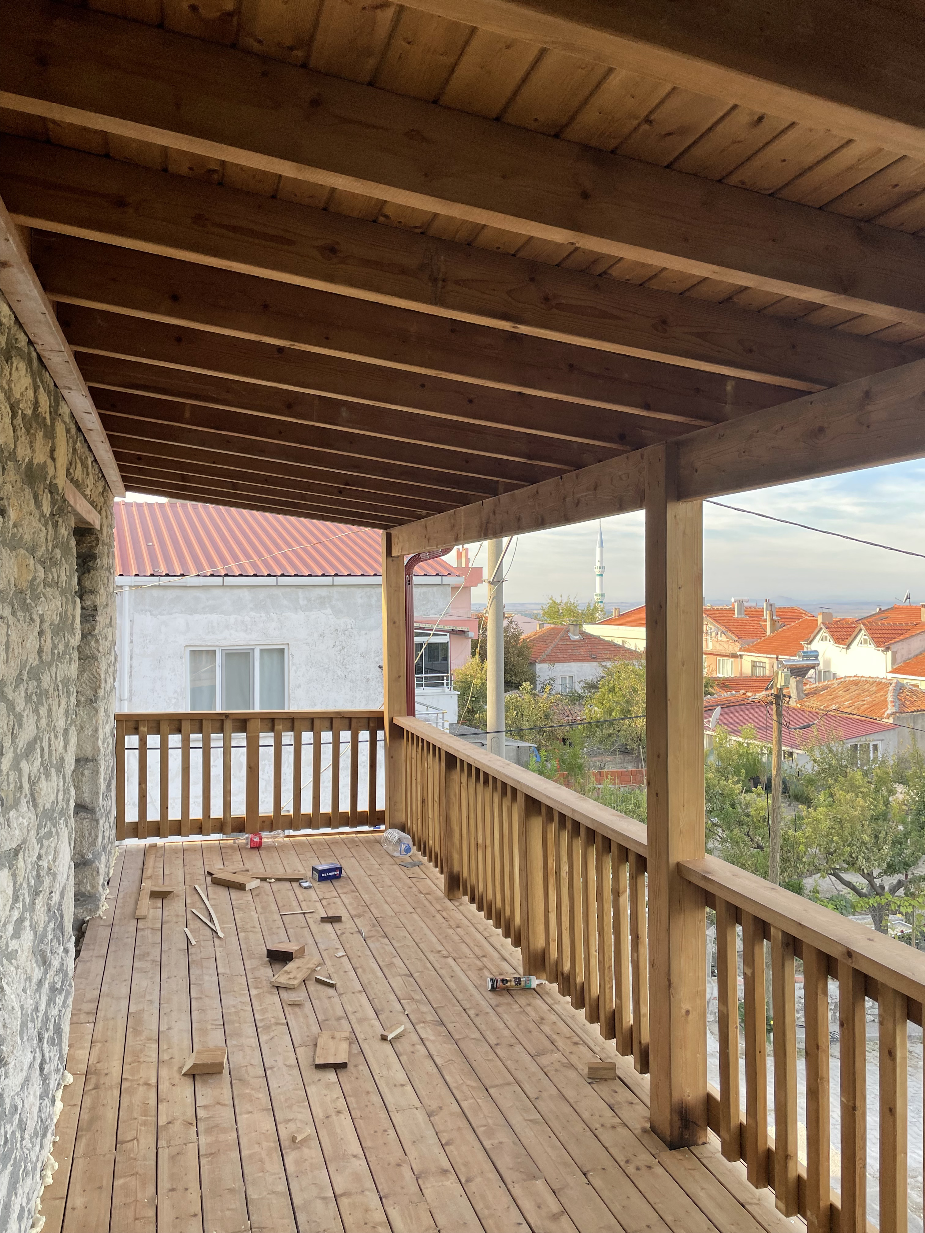 Ahşap Balkon ve Ahşap Pergola İntepe